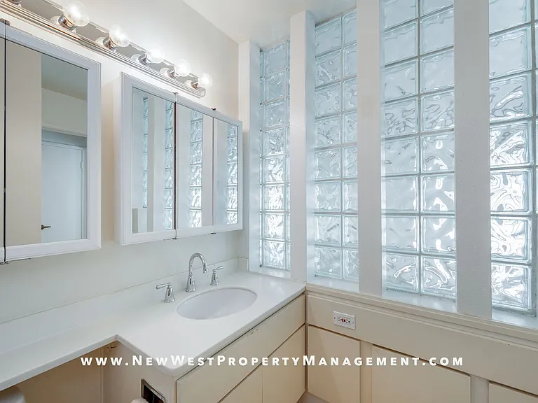701 Kettner Blvd #111 — Photo 26