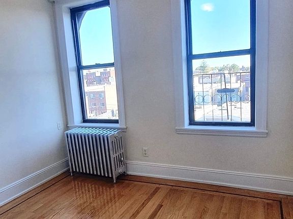4th image of 31-80 43rd St #E3