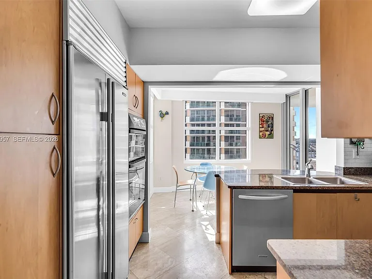 1500 Ocean Dr #1202 — Photo 9