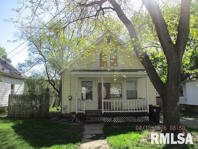 1st image of 2710 N California Ave