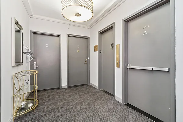 Rented by Compass | media 10