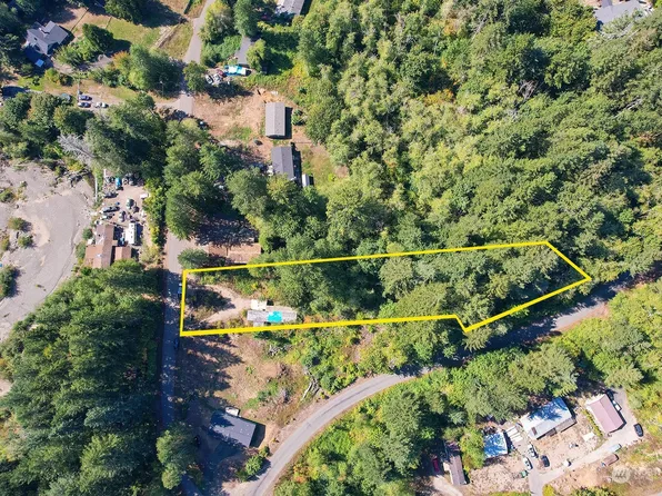 60 NE River Road, Tahuya, WA 98588