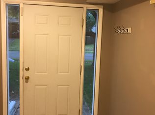 2345 Teakwood Manor Dr, Florissant, MO
