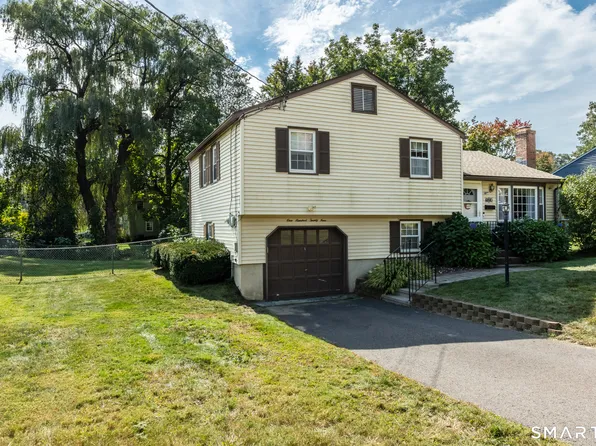 129 Montemerlo Avenue, Windsor Locks, CT 06096