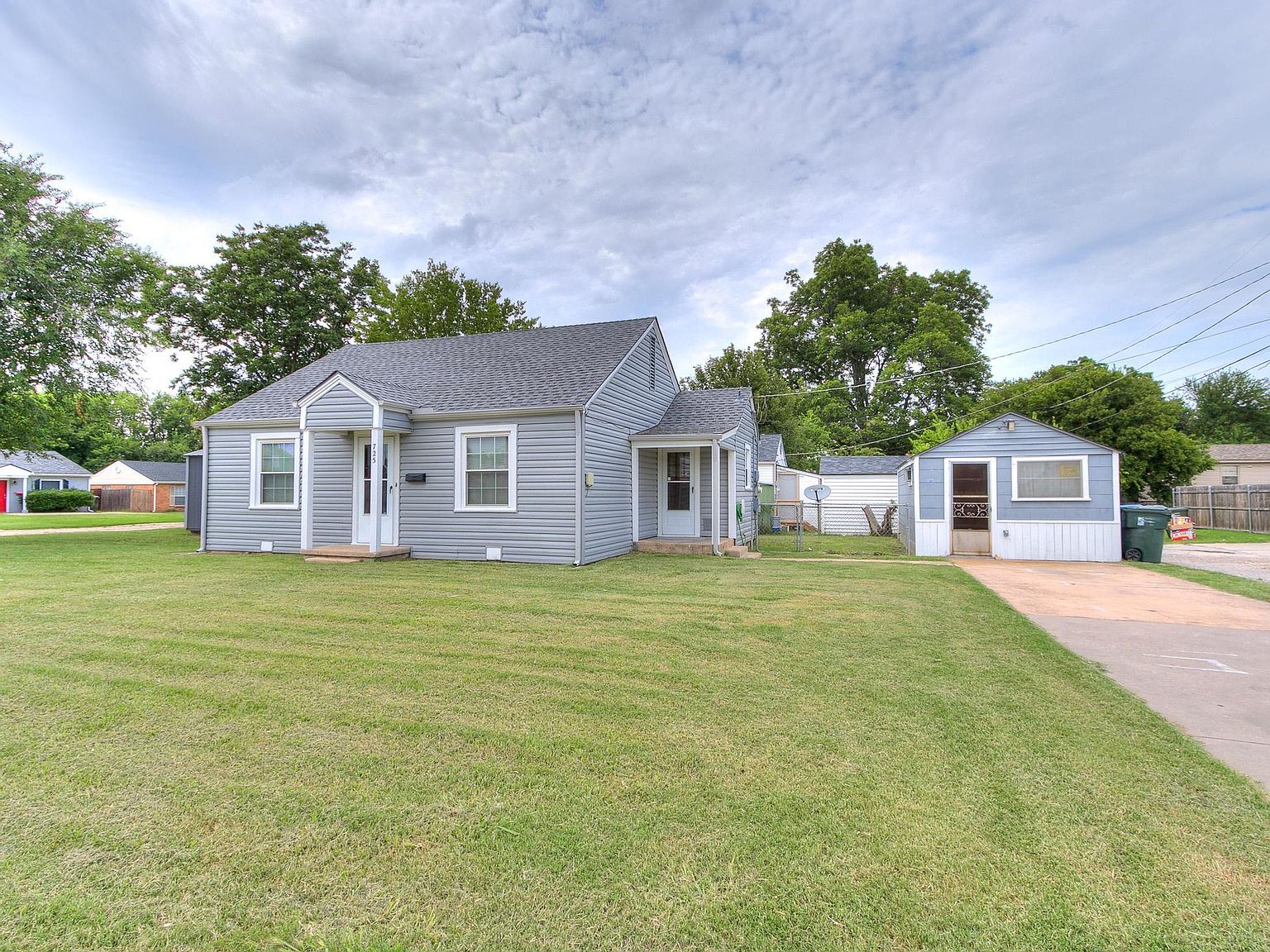 725 W Gray St, Norman, OK 73069 | Zillow
