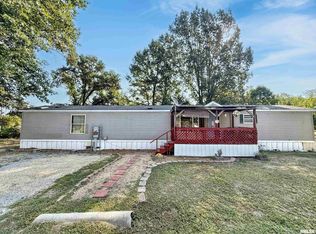 200 Madison St, Carterville, IL 62918