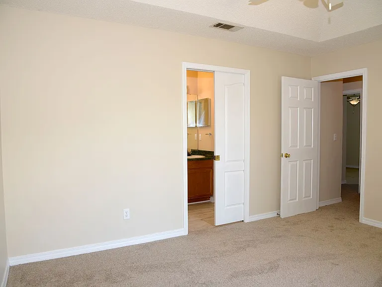 645 Jerrells Ave — Photo 16
