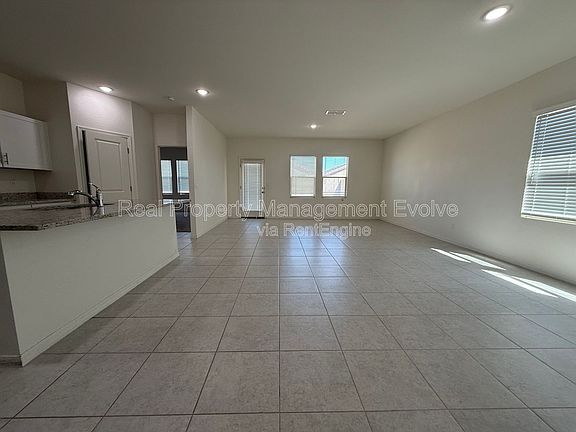 2nd image of 19410 Hazelwood St