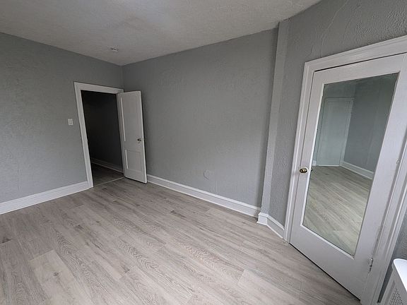 3rd image of 6010 Ogontz Ave #2