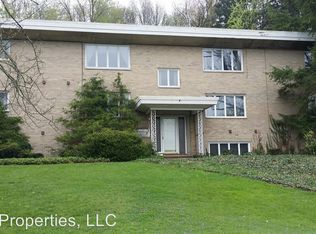 808 39th St NE #6, Canton, OH 44714
