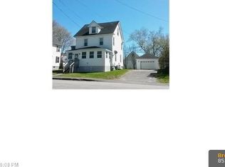 14 Davenport St, Augusta, ME 04330