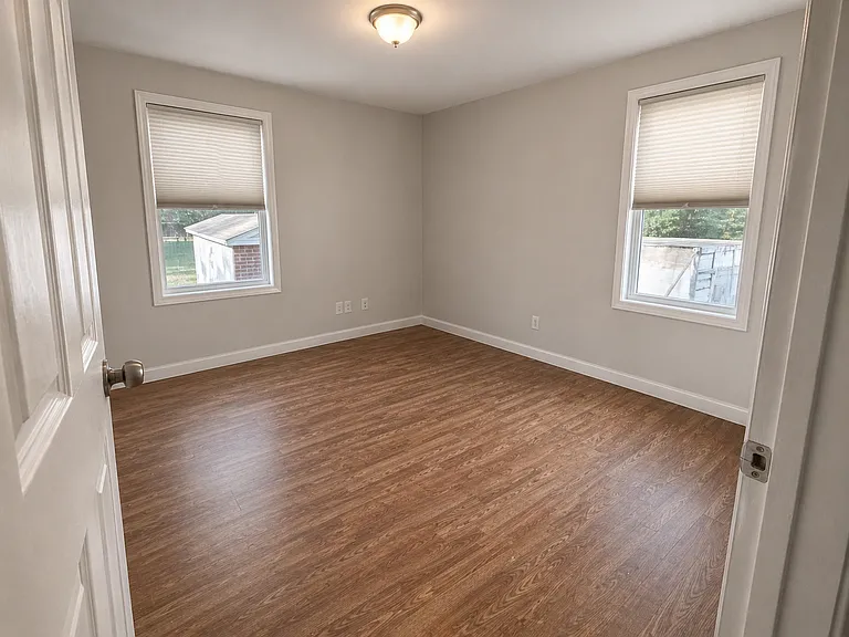 53 Harold St #2 — Photo 9