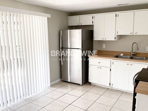 3rd image of 3610 Wisperbreath Ln