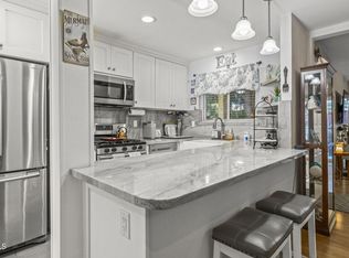 351 Rosewood St, Ventura, CA 93001