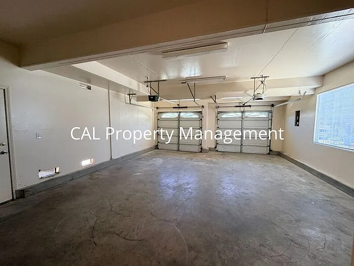 1159 Cobblestone St — Photo 31