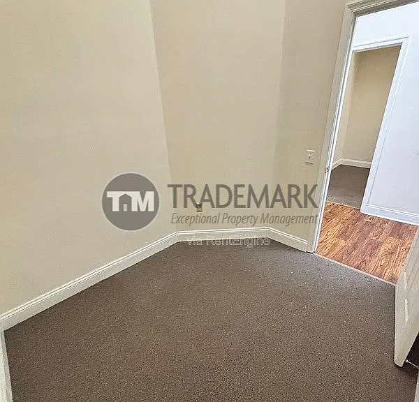 231 N Shippen St #4 — Photo 5