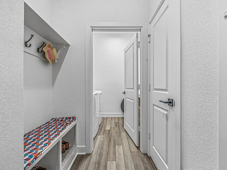 7415 Denali Dr — Photo 34