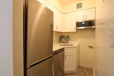 Rented by Guidance Realty Corp.