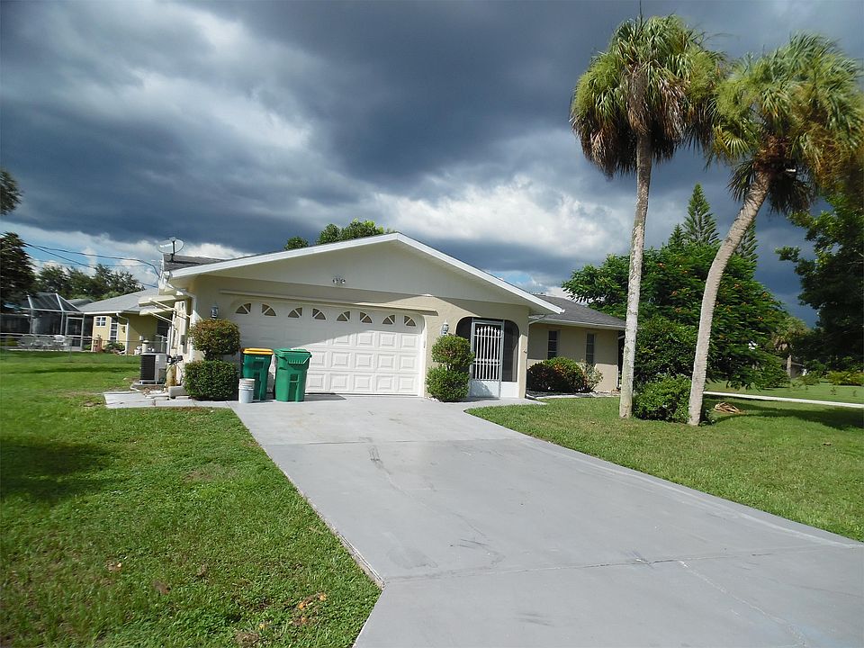 1st image of 2304 Bendway Dr