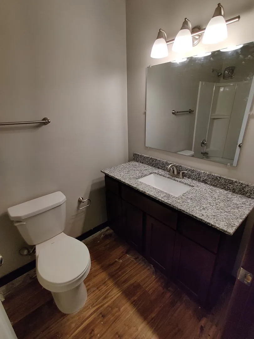 Riverbend Townhomes — Photo 1