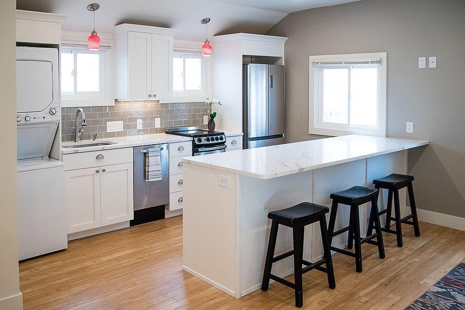 Kitchen area