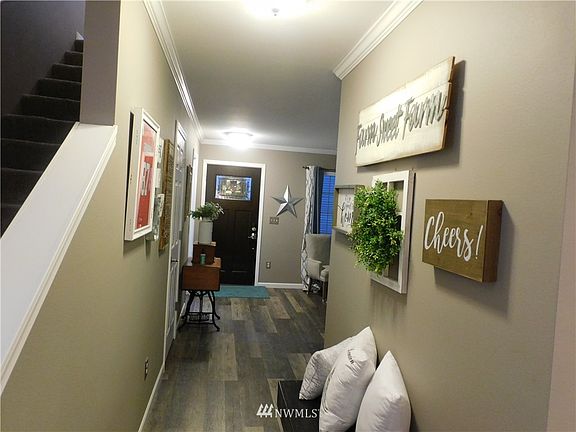 5th image of 10022 Tahoma Court