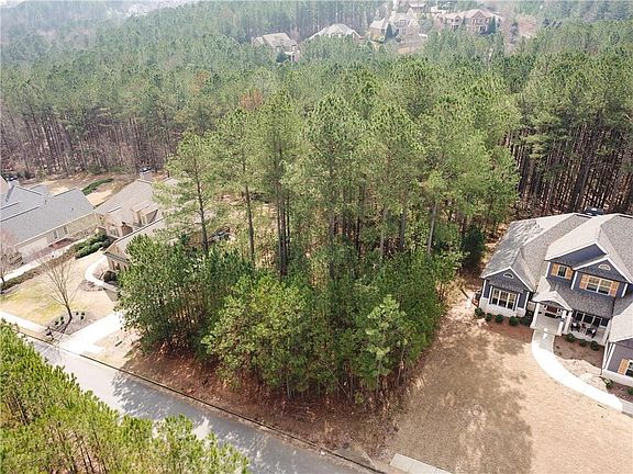4th image of 310 Vandiver Ct #264