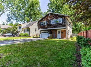56 Califon Rd, Parsippany, NJ 07054