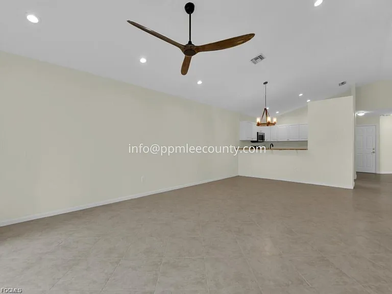 11075 Lancewood St — Photo 11
