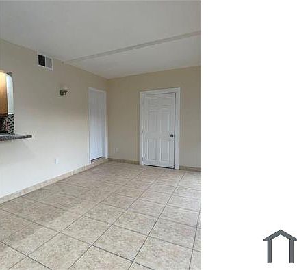 4th image of 7813 NW 72nd Ave