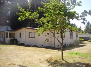 2400 Maciel Ln, Crescent City, CA 95531