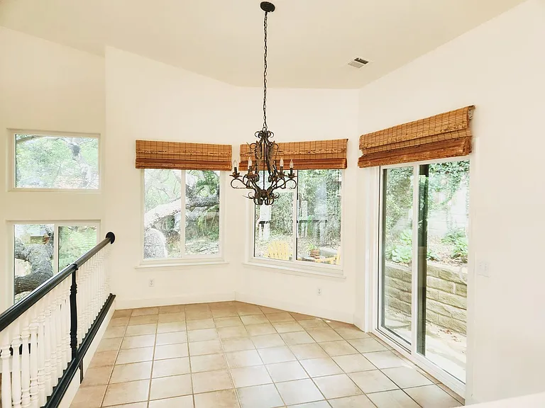 1586 San Diego Loop — Photo 8