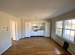 2416 Lanside Dr, Wilmington, DE 19810