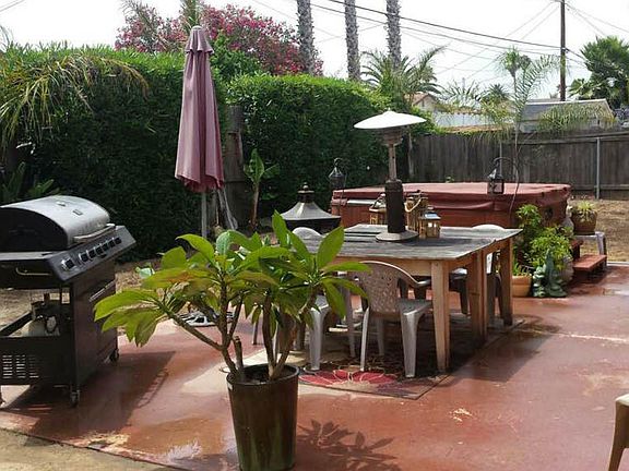 5th image of 5135 San Vicente Dr