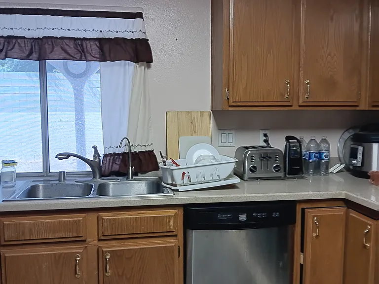 5616 Caladonia Ave — Photo 6