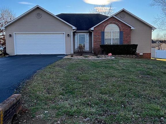 2nd image of 242 Moonlite Ave