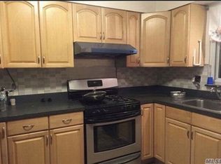 6408 137th St, Flushing, NY 11367