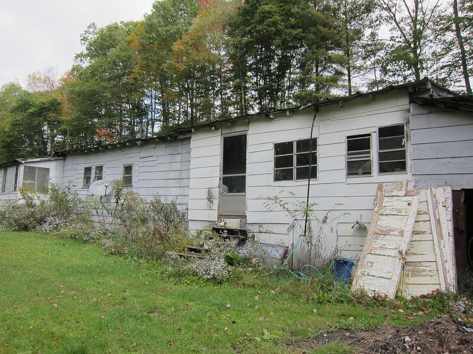 2nd image of 2473 Crag Rd