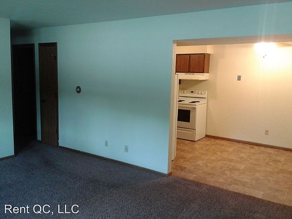 3rd image of 5111 25th Avenue Ct APT 1