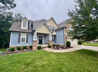 6771 Swiff Ln, Ooltewah, TN 37363