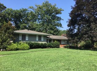 1715 Woodhaven Dr, Knoxville, TN 37914