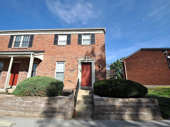2nd image of 1241 Clarkson Ct #1241