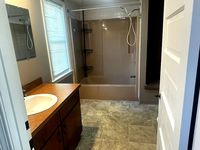 281 Main St #1 — Photo 5