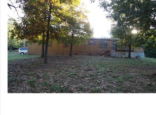 221 Smith Dr, Pelzer, SC 29669