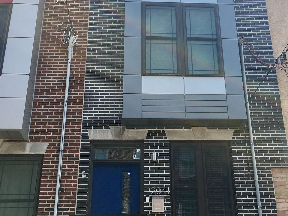 1st image of 2041 E Hazzard St