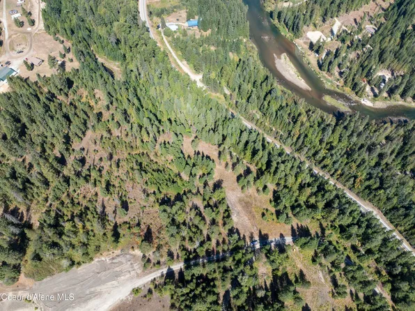 1 2nd St, Priest River, ID 83856