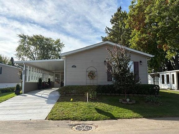2nd image of 226 Toucan St