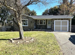 301 Clayton Ave, Vestal, NY 13850