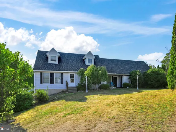 1134 Fawn Cv, Auburn, PA 17922