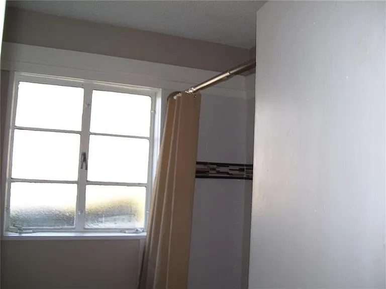 3408 Reynolds St — Photo 12
